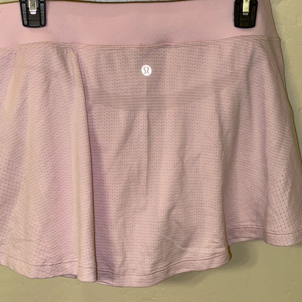 NEW Lululemon Swiftly Tech High Rise Tennis Skirt in Strawberry Milkshake - Picture 3 of 8
